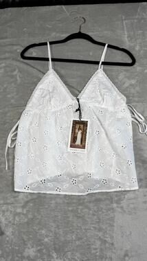 Sincerely Jules NEW Womens Medium White Cami Tank Crop Top Eyelet Embroidered